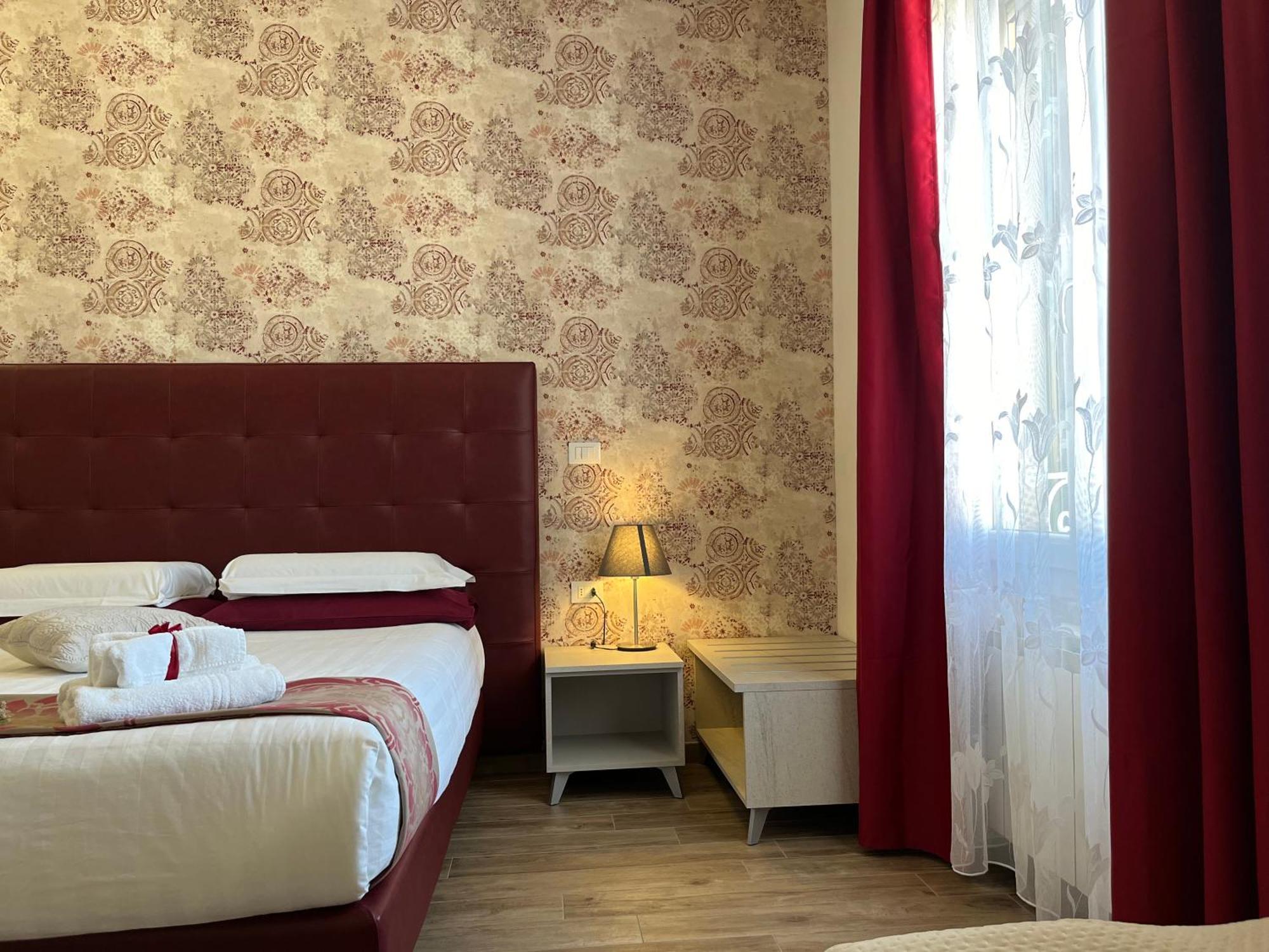 Porta Alla Croce Guest House 佛罗伦萨 外观 照片